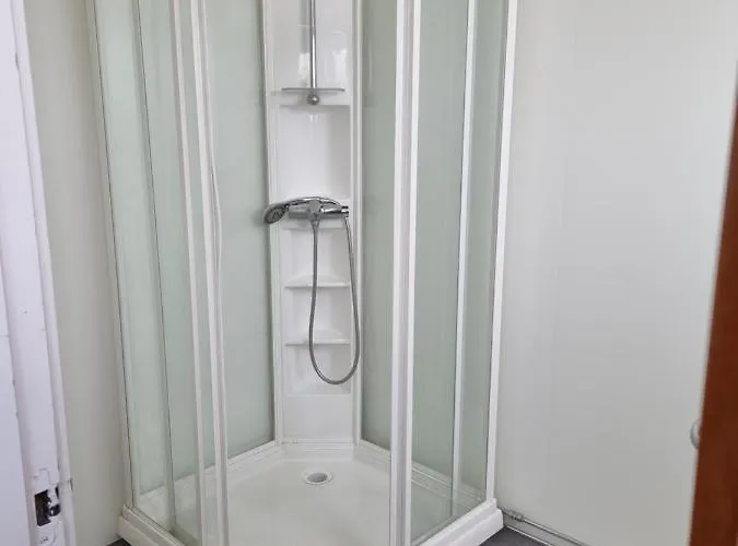 Stetinden National Mountain Hostel *