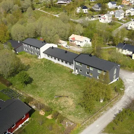 Stetinden National Mountain Hostel